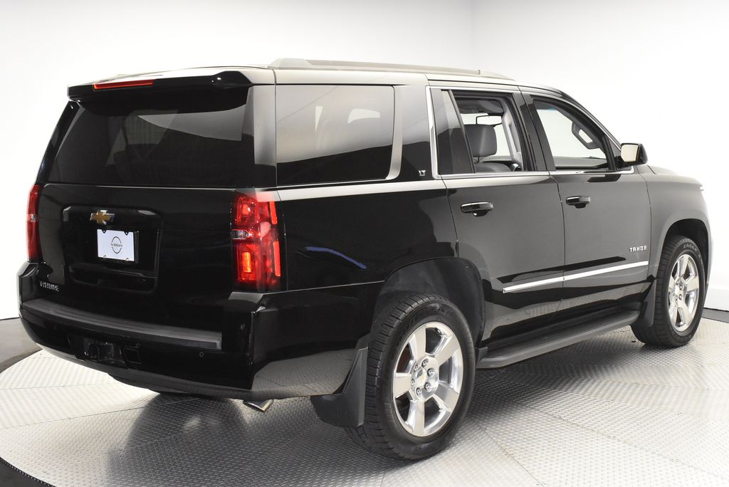 Thumbnail: 2018 Chevrolet Tahoe - 5