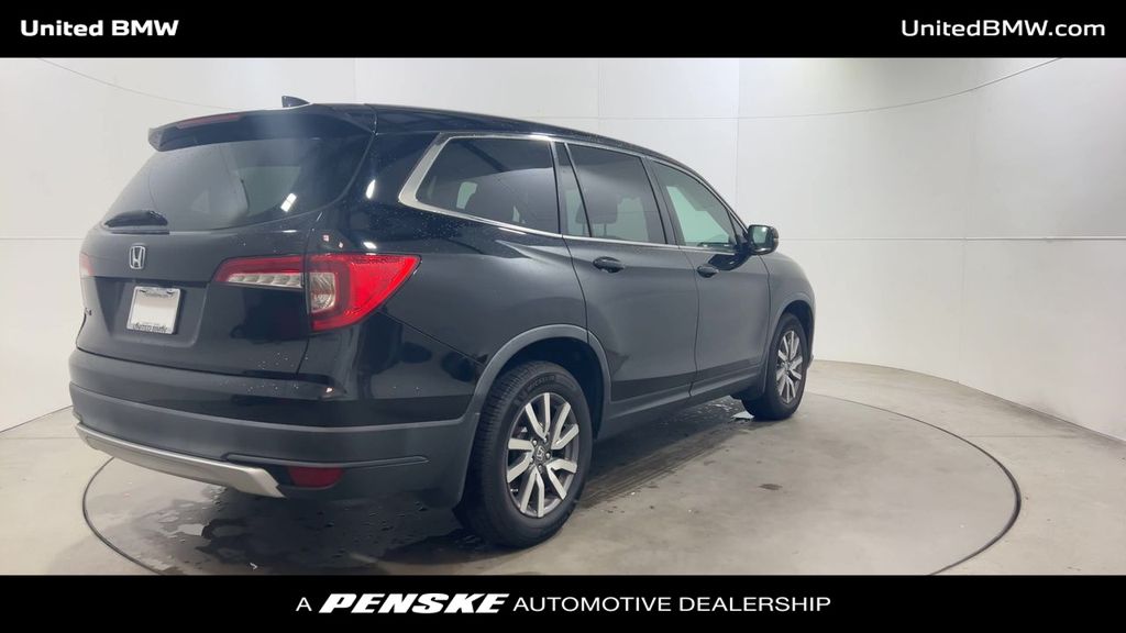 Thumbnail: 2019 Honda Pilot - 8