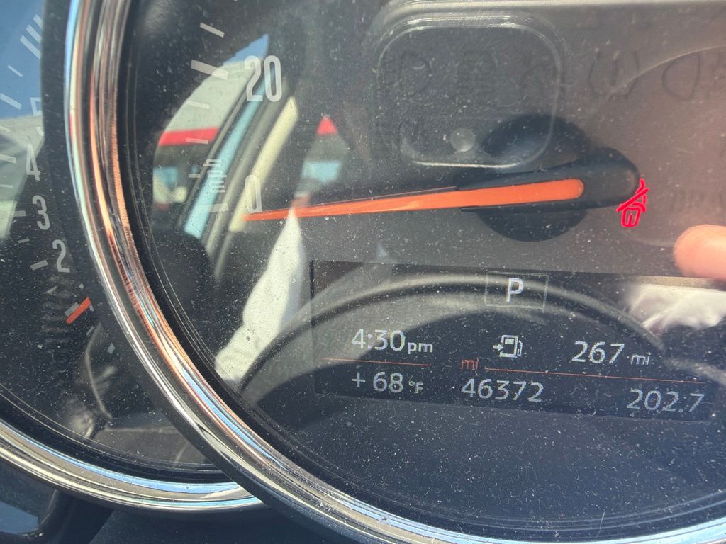 Blue Metallic 2018 MINI Cooper Clubman Wagon Front-Wheel Drive 8-Speed Automatic