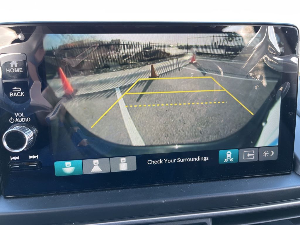 Thumbnail: 2025 Honda Pilot - 24