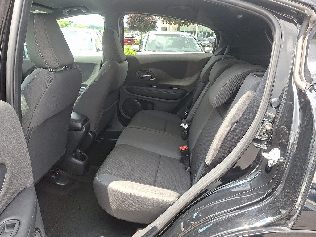 2022 Honda HR-V Sport 10