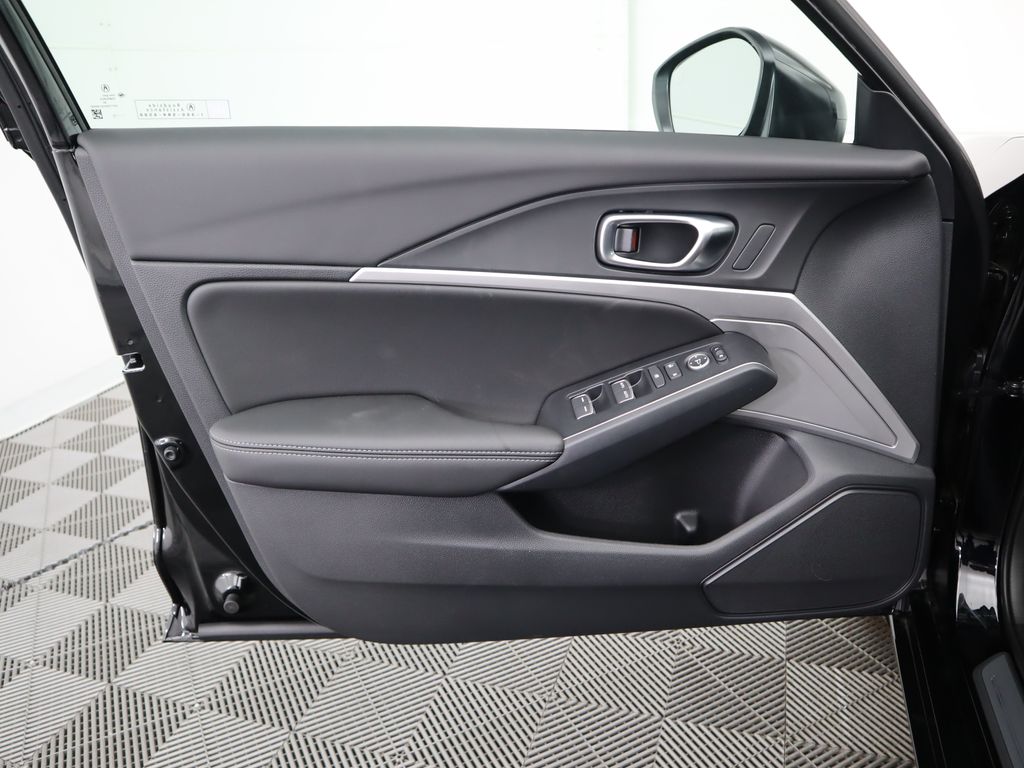 Thumbnail: 2025 Acura Integra - 26