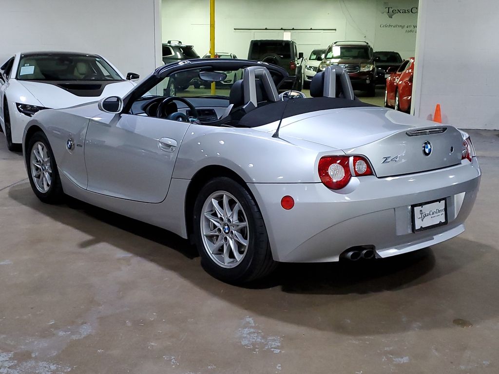 2005 BMW Z4 2.5i 50