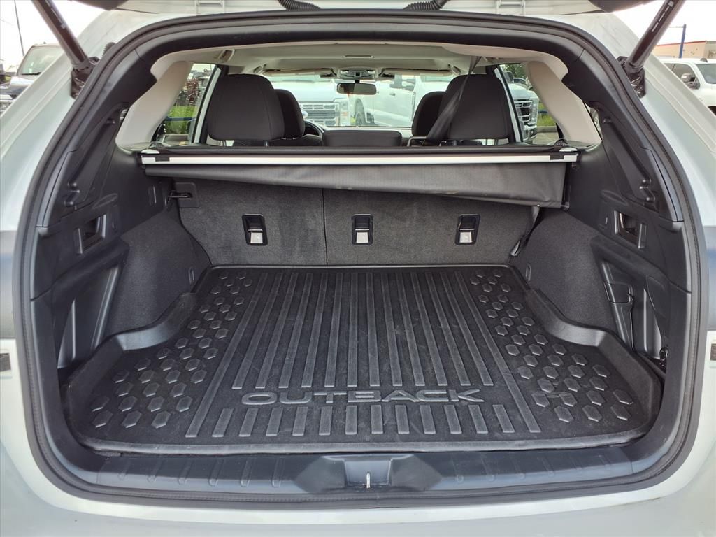 2025 Subaru Outback Premium White at AutoSavvy Houston Northwest