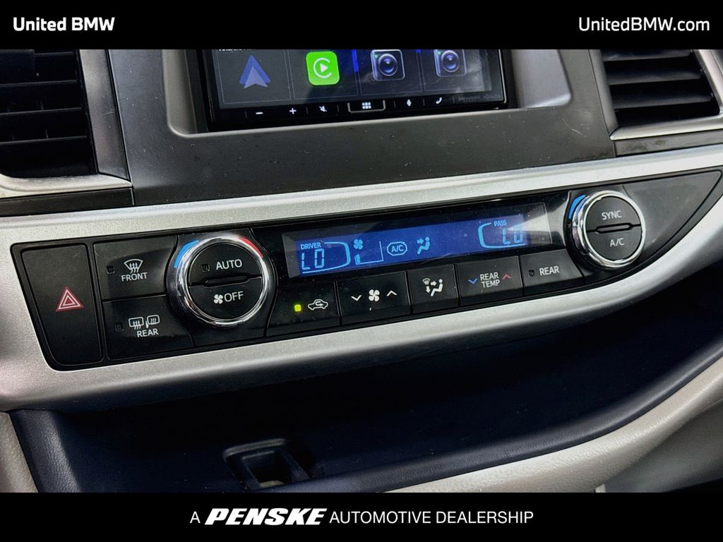 Thumbnail: 2018 Toyota Highlander - 10