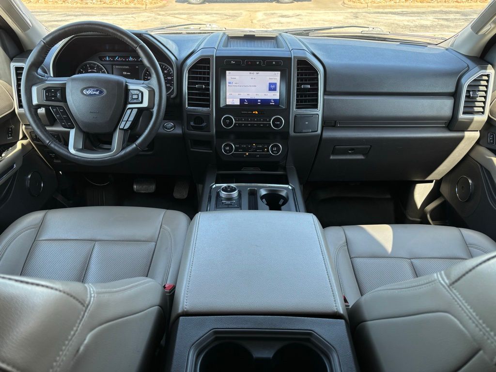 2021 Ford Expedition Max XLT photo