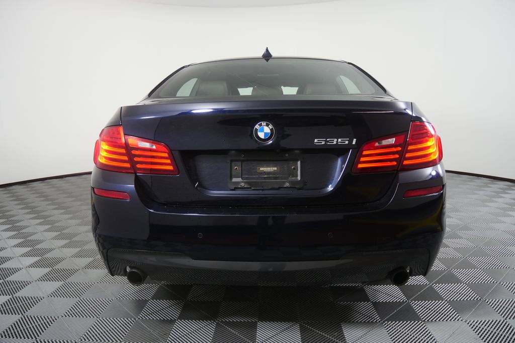 Thumbnail: 2016 BMW 5 Series - 4