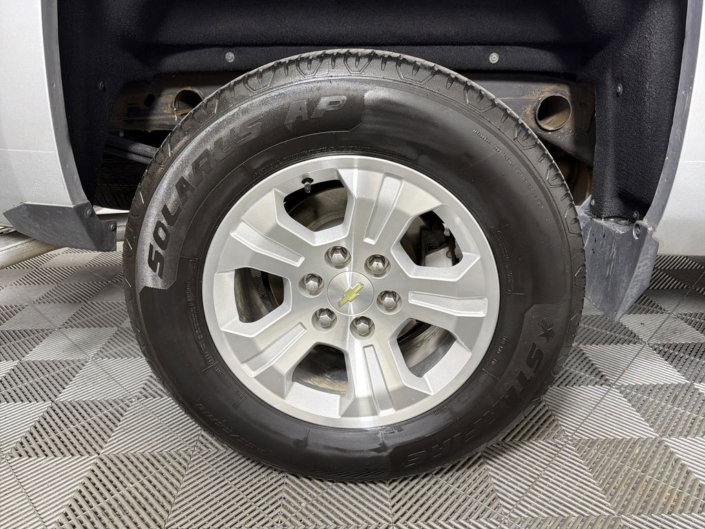 used 2014 Chevrolet Silverado 1500 car, priced at $19,995