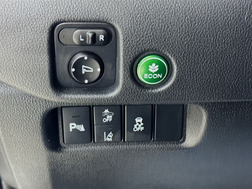 Used Car 2020 Honda Pilot  Touring For Sale Under $25,000 In Austin, Texas