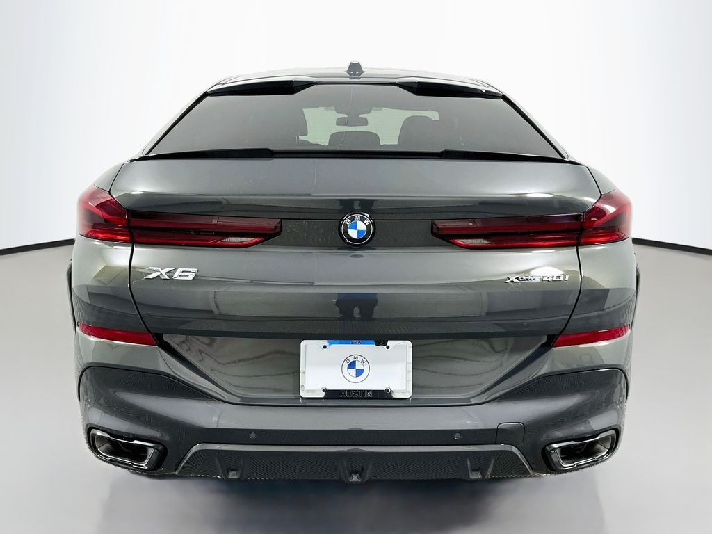 Thumbnail: 2027 BMW X6 - 6