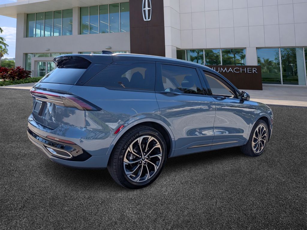 new 2025 Lincoln Nautilus car, priced at $63,474