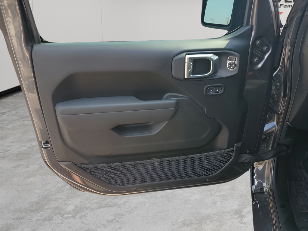 New Car 2025 Jeep Wrangler  For Sale Under $50,000 In Austin, Texas