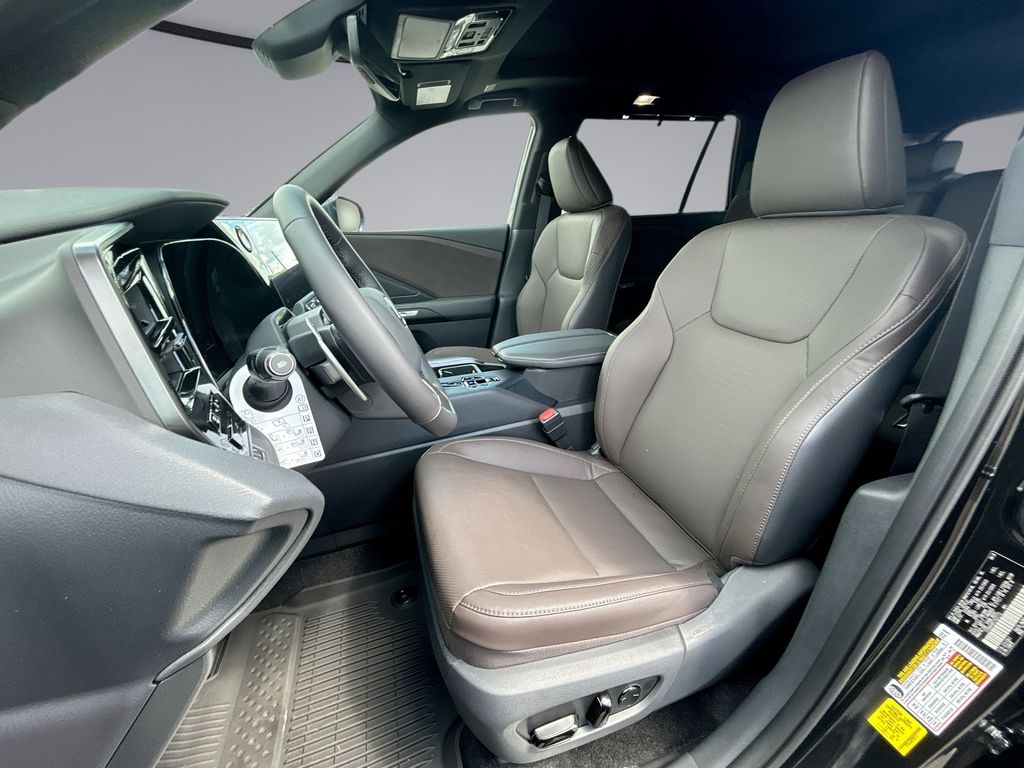 Thumbnail: 2026 Lexus TX - 6