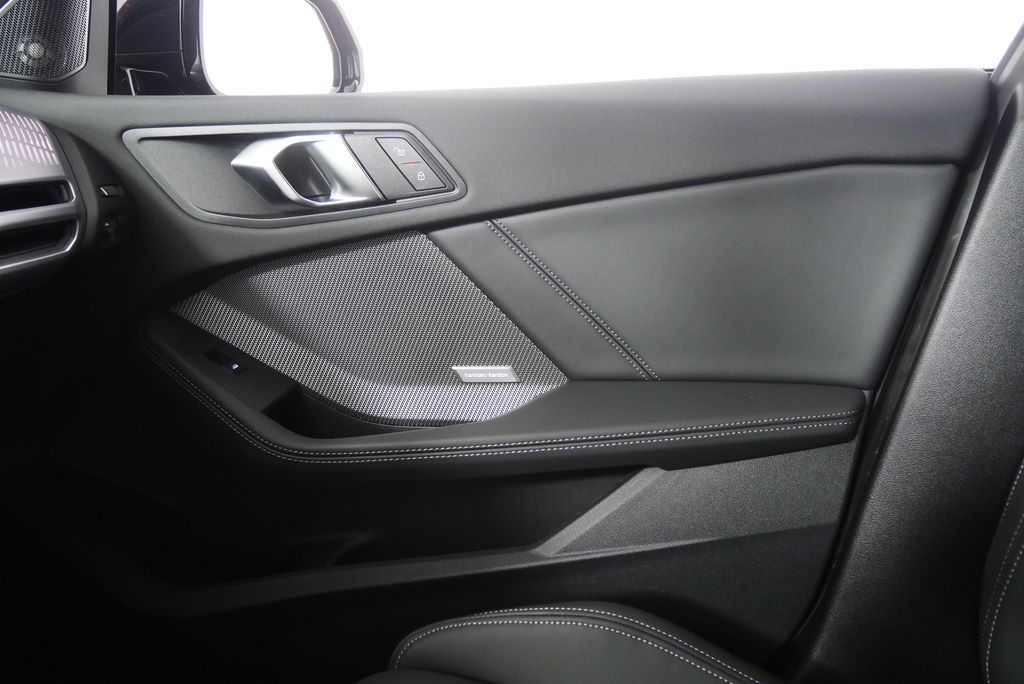 Thumbnail: 2026 BMW 2 Series - 23