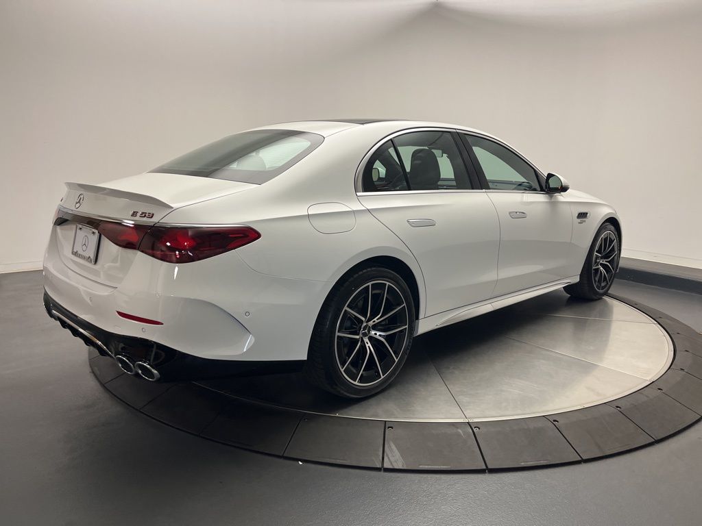 Thumbnail: 2026 Mercedes-Benz E-Class - 7