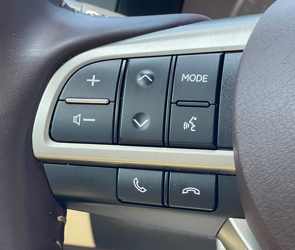 2018 Lexus ES 350 White at Emmons Autoplex
