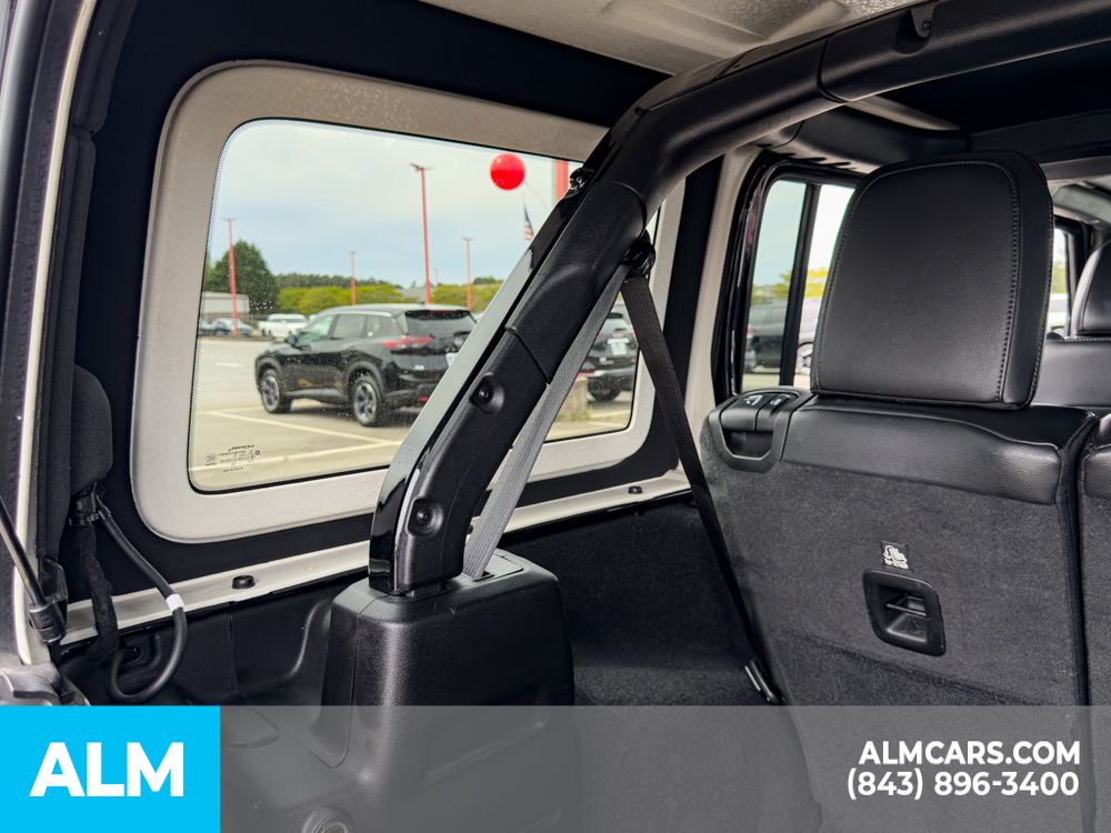 Used 2022 Black Clearcoat Jeep Unlimited Sahara High Altitude image 22