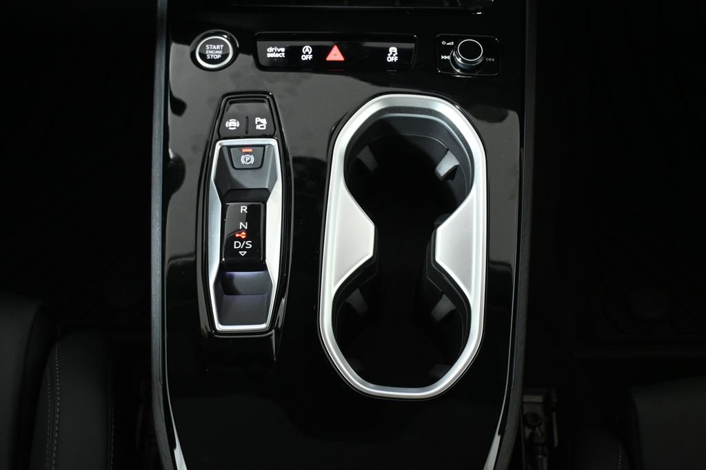 Thumbnail: 2026 Audi A6 - 22