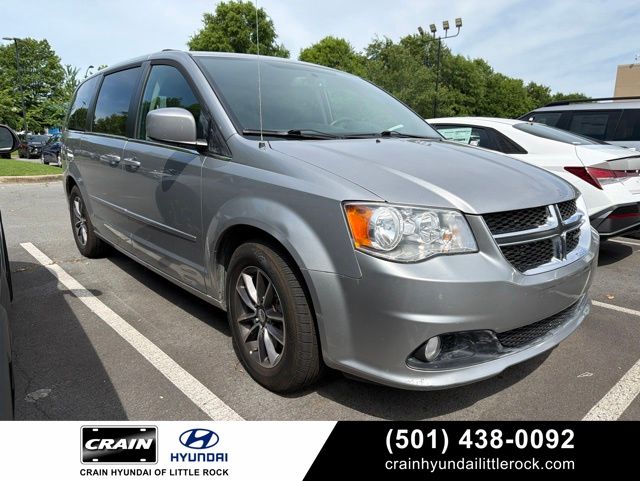 Silver (Billet Clearcoat) 2017 Dodge Grand Caravan SXT FWD Minivan Front-Wheel Drive 6-Speed Automatic