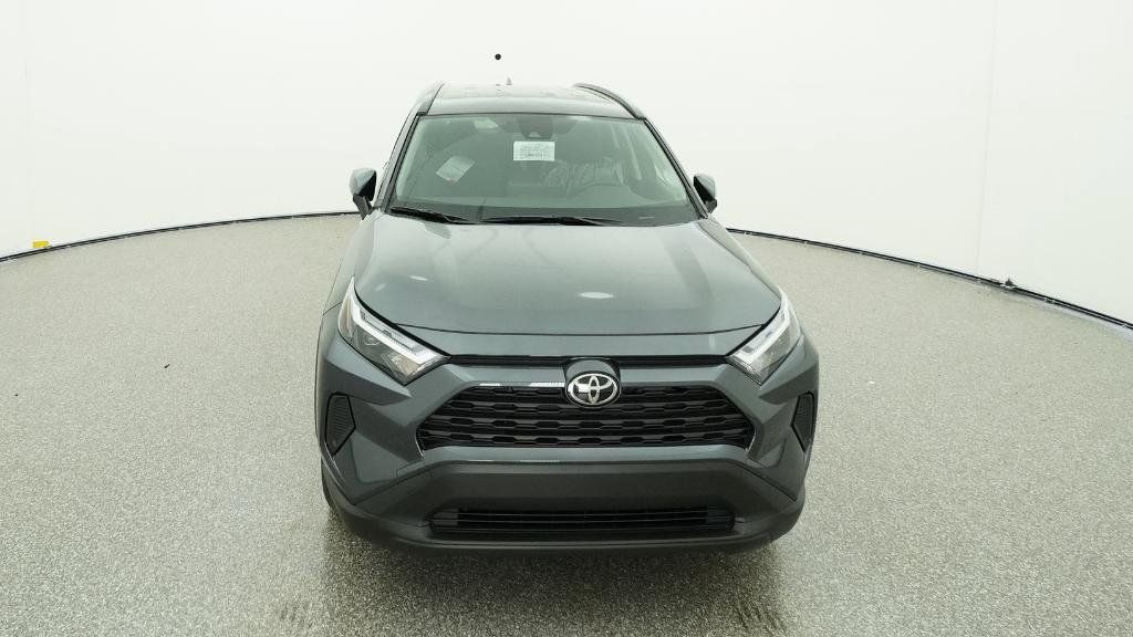 Thumbnail: 2025 Toyota RAV4 - 25