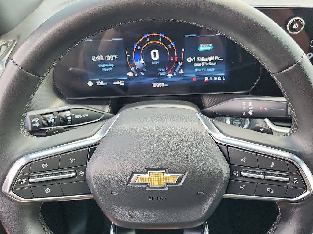 used 2026 Chevrolet Equinox car, priced at $32,794