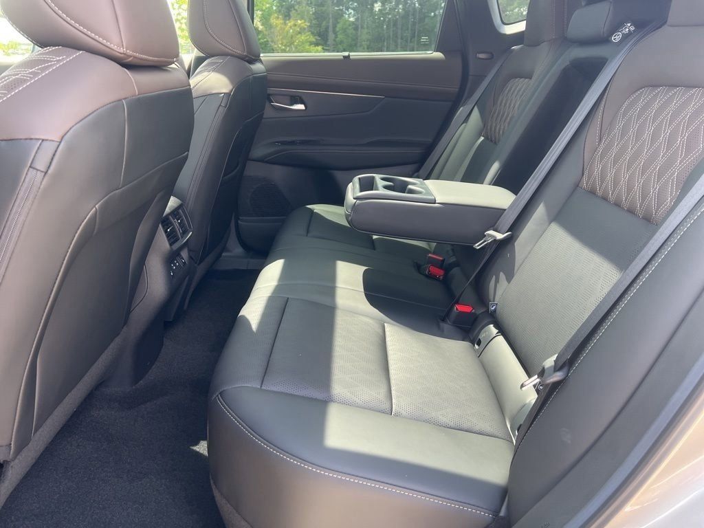2025 Champagne Silver Metallic Nissan Murano Platinum AWD SUV