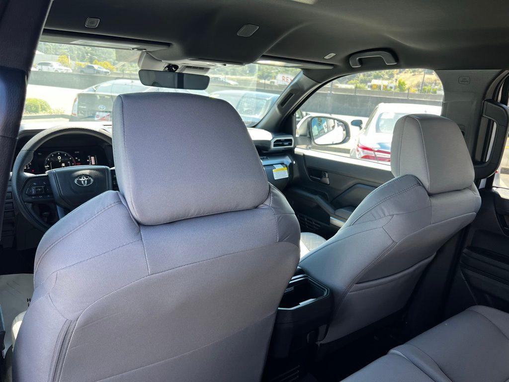 2025 Toyota Tacoma SR5 Double Cab photo 14
