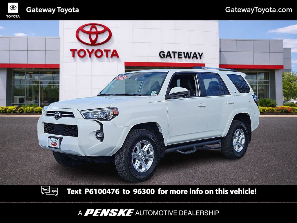 2023 Toyota 4Runner SR5 4WD