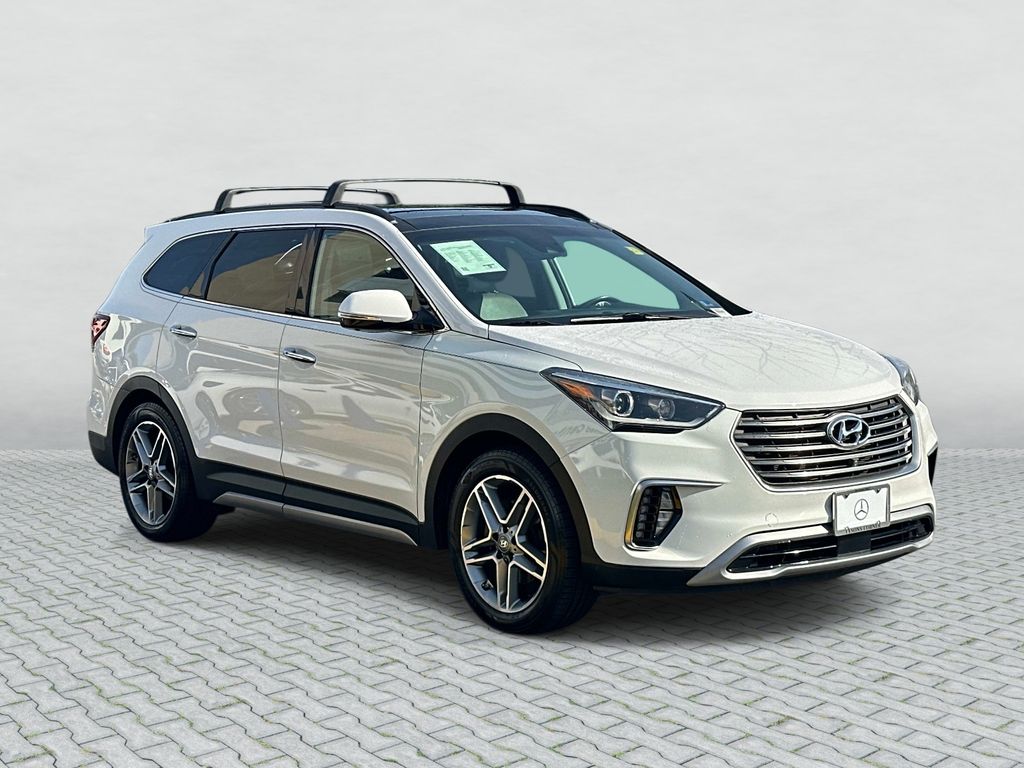 Thumbnail: 2017 Hyundai Santa Fe - 3
