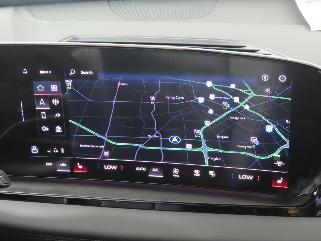Thumbnail: 2025 Audi Q6 e-tron - 19