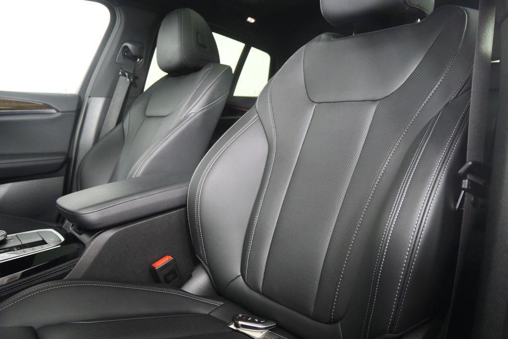 2024 BMW X4 xDrive30i 11