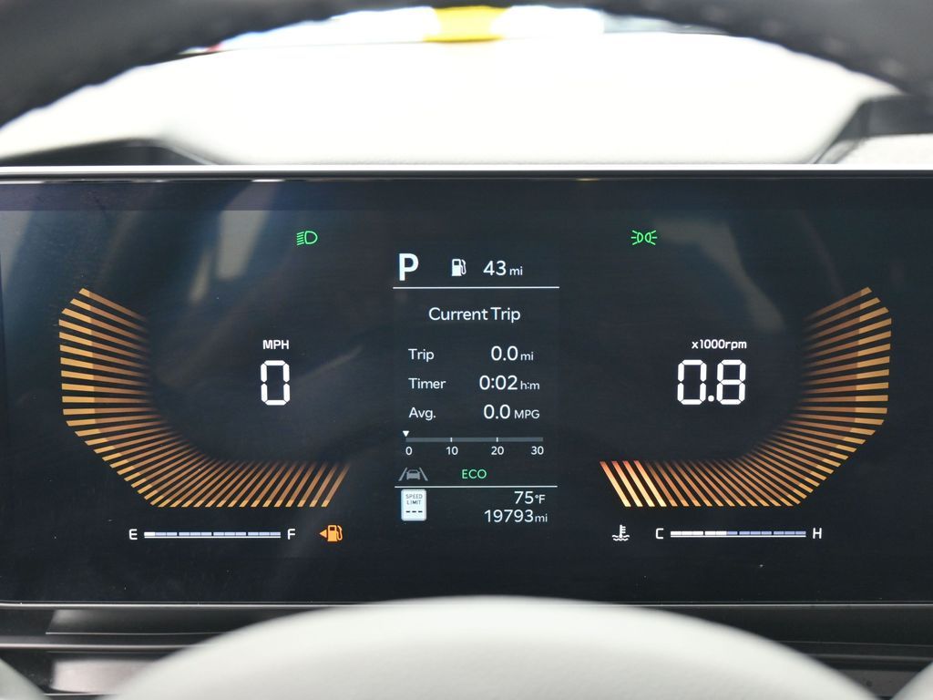 Used 2025 Aurora Black Pearl Kia LXS image 27