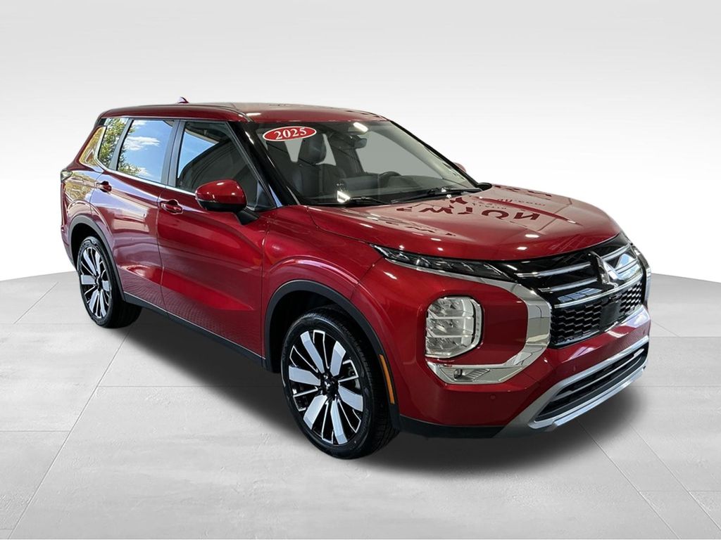 Red Diamond 2025 Mitsubishi Outlander SE FWD SUV / Crossover Front-Wheel Drive Continuously Variable Transmission