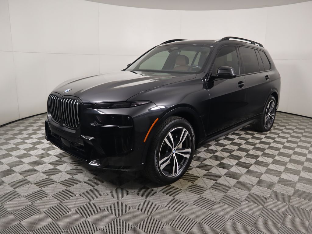 Thumbnail: 2023 BMW X7 - 1