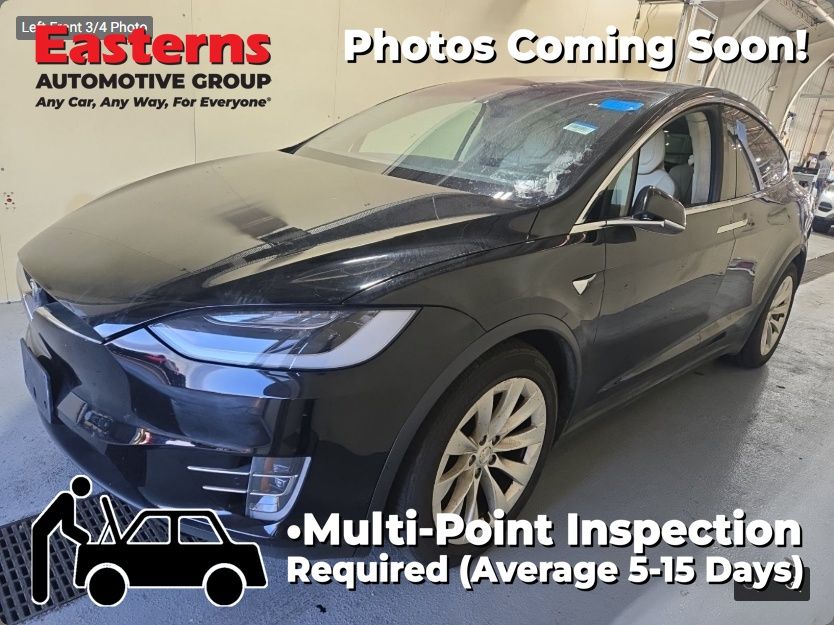 2018 Tesla Model X's photo