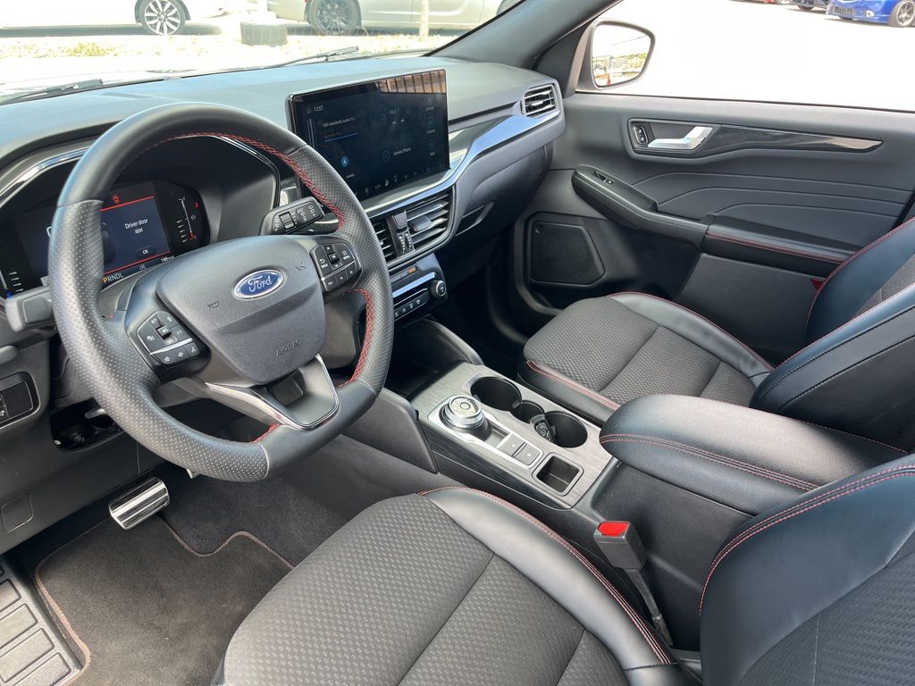 Thumbnail: 2023 Ford Escape - 19