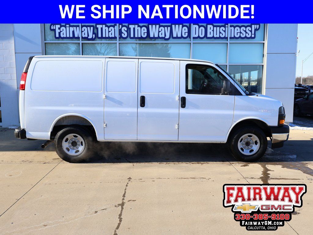 2025 Chevrolet Express Cargo 2500 RWD