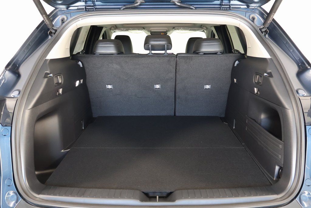 Thumbnail: 2026 Mazda CX-50 - 9