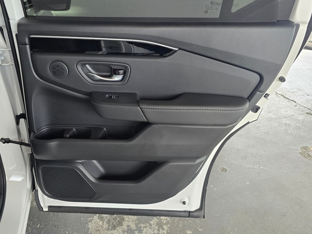 Thumbnail: 2026 Honda Pilot - 15