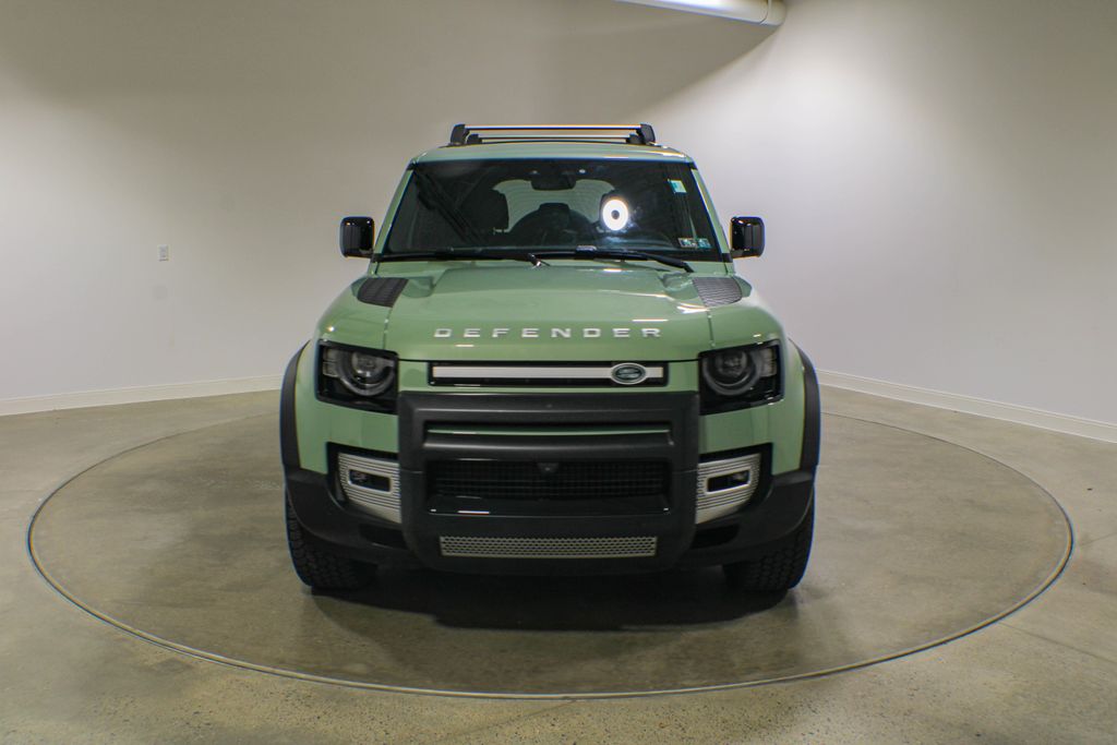 Certified Used 2023  Land Rover 75th Edition image 3