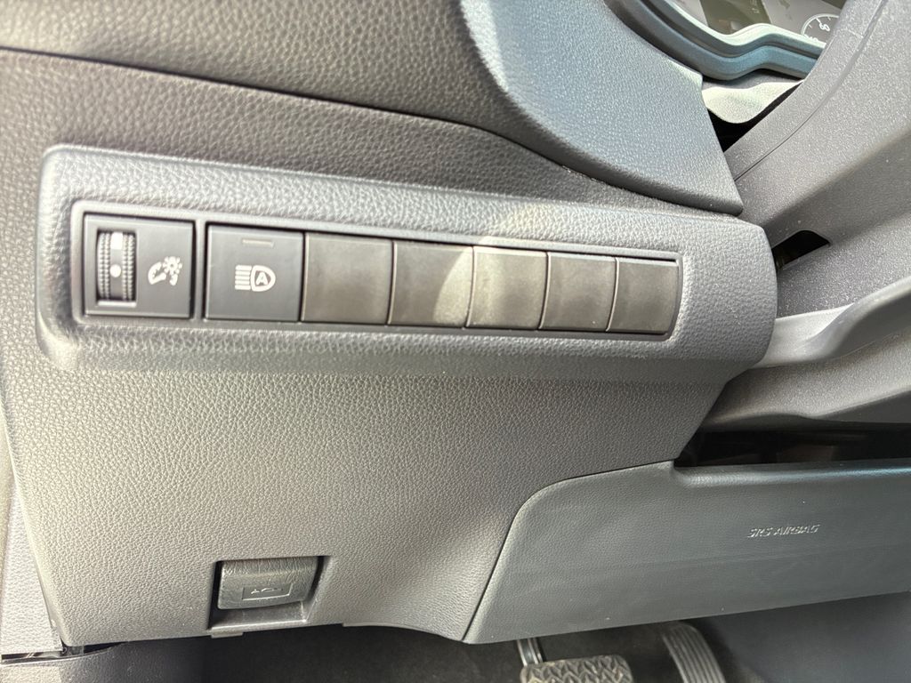 Used Car 2025 Toyota Corolla  Le For Sale Under $25,000 In Austin, Texas