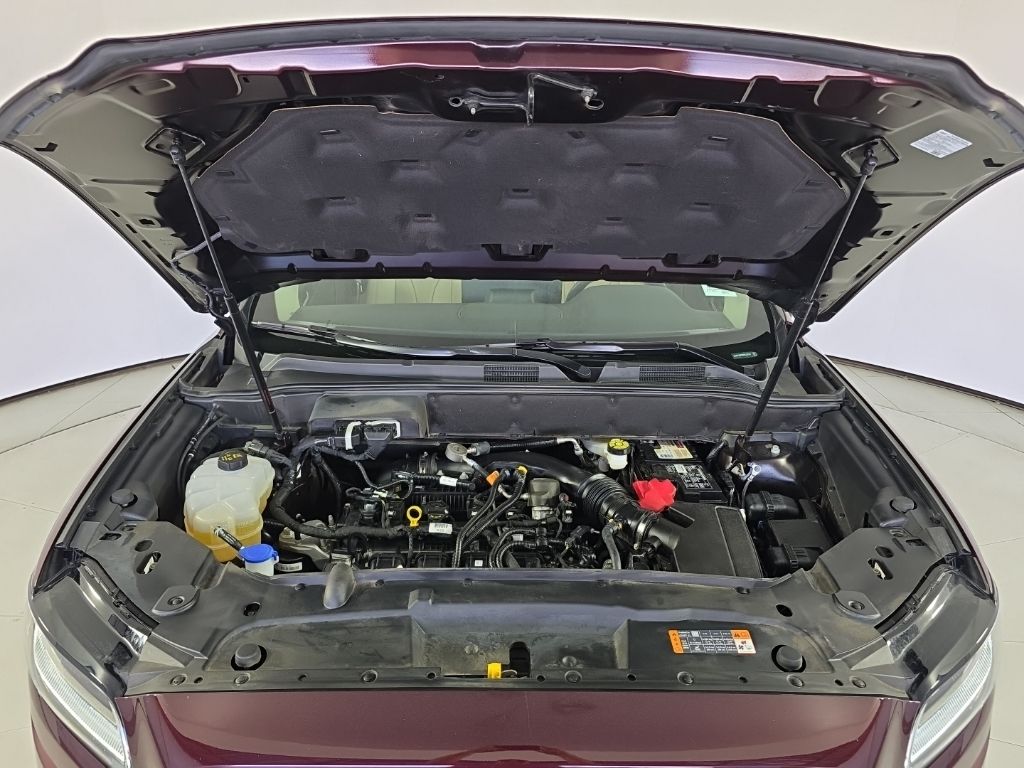 Thumbnail: 2022 Lincoln Nautilus - 6