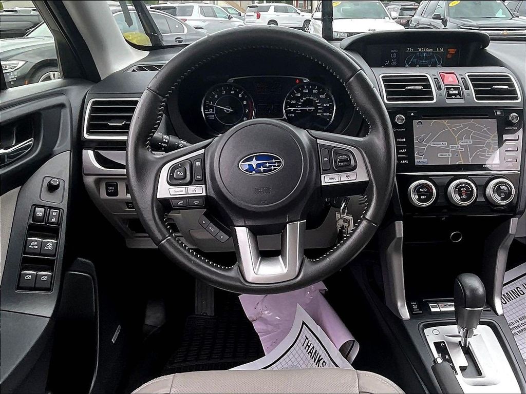 2017 Subaru Forester — photo 17