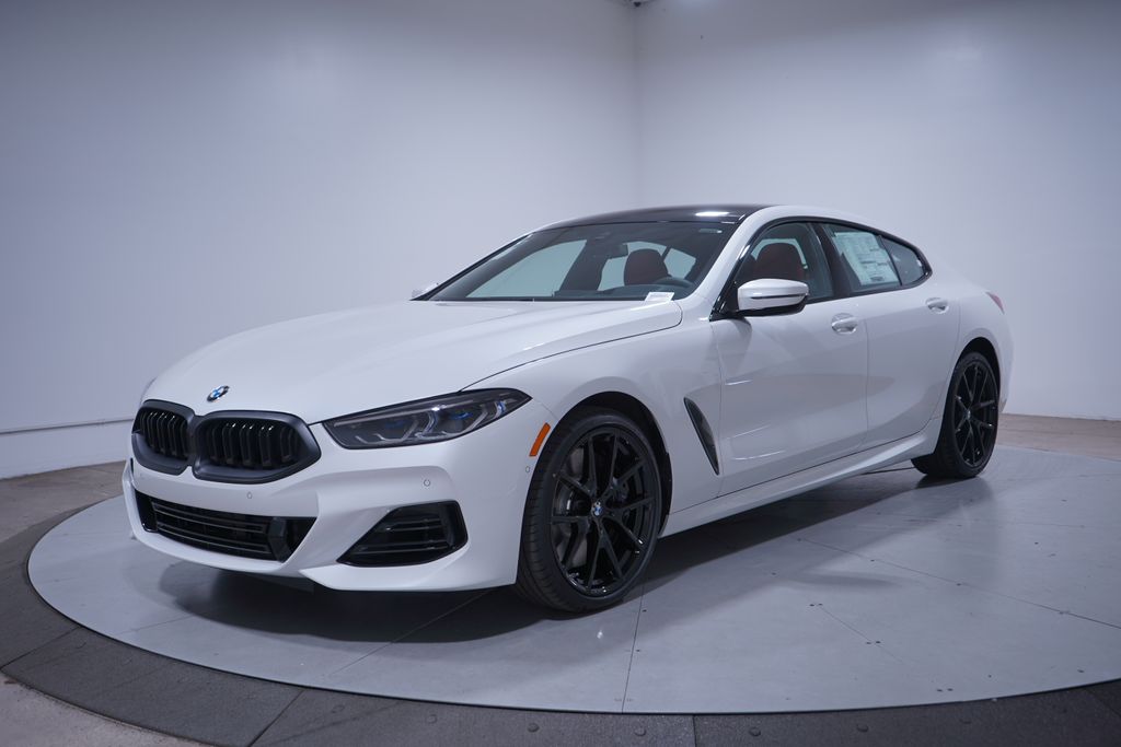 Thumbnail: 2026 BMW 8 Series - 1