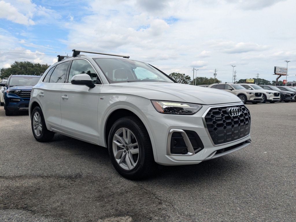 2022 Audi Q5 Premium 45 TFSI S line quattro S tronic