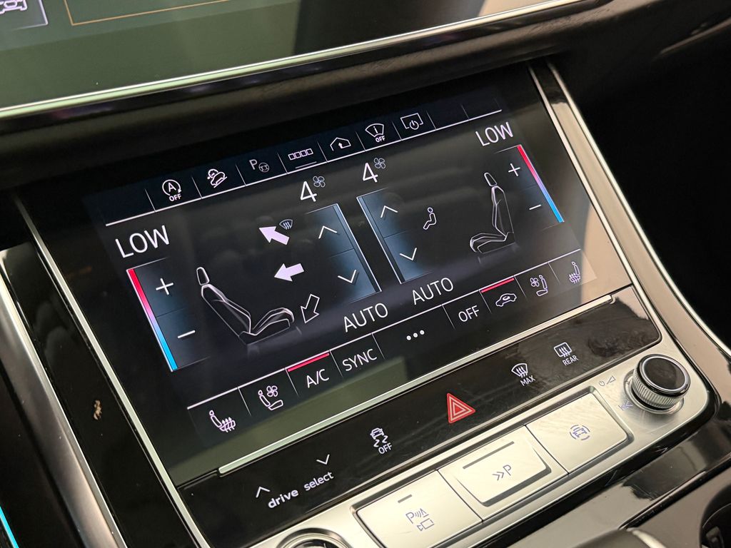Thumbnail: 2023 Audi Q7 - 31