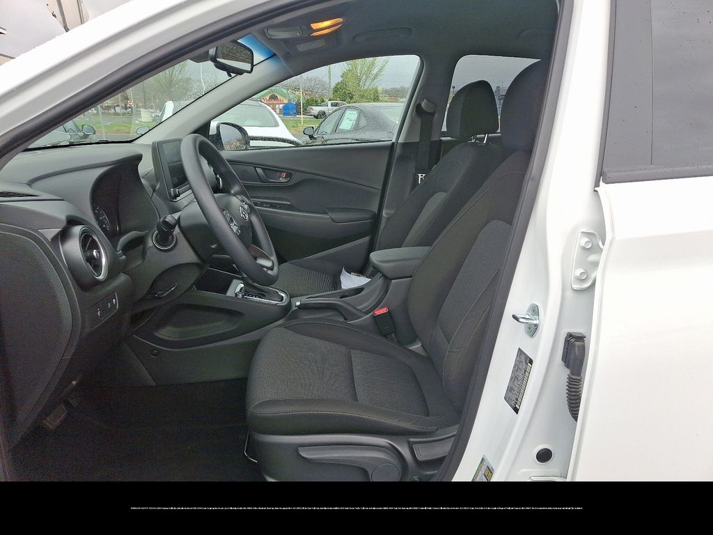 2022 Hyundai Kona SEL 14