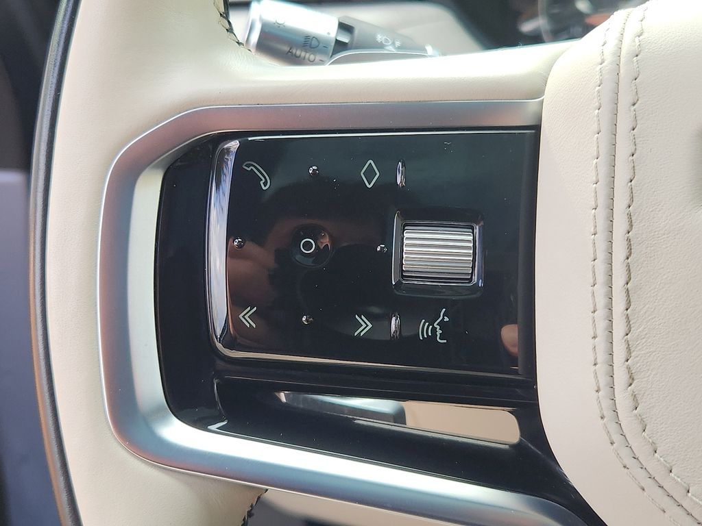 Thumbnail: 2022 Land Rover Range Rover Velar - 22