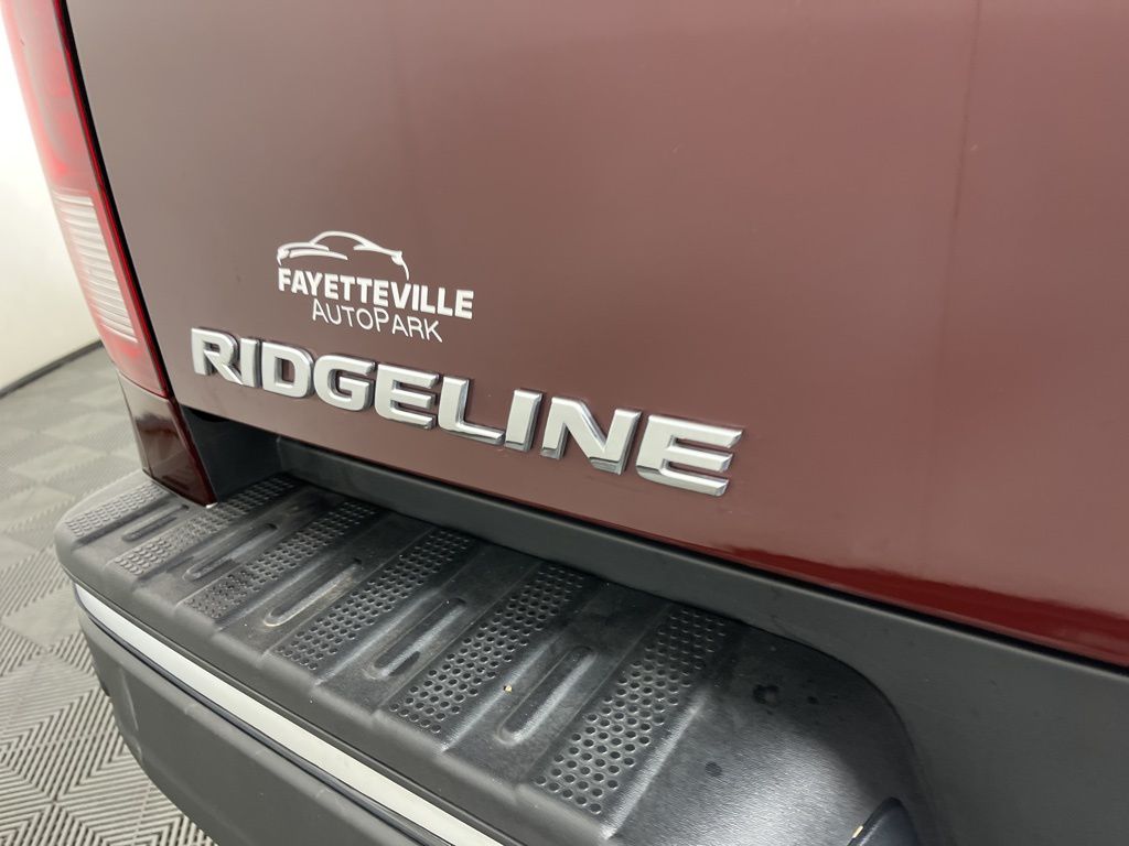 Thumbnail: 2020 Honda Ridgeline - 3