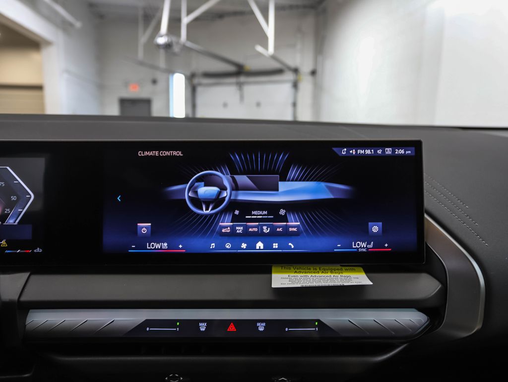 Thumbnail: 2026 BMW X3 - 18